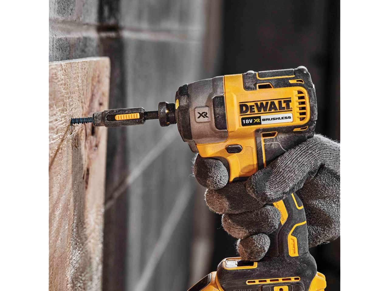 Dewalt impact driver discount 18v 3 speed