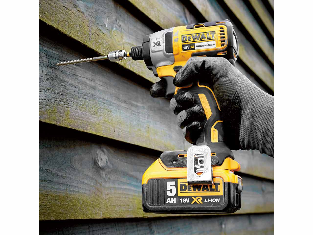 Dewalt best sale 887 impact