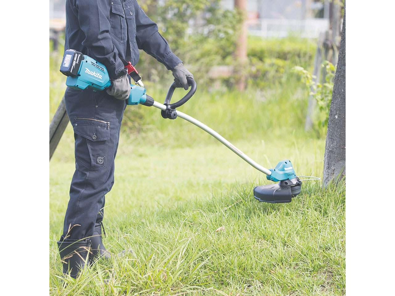 Makita battery powered online strimmer