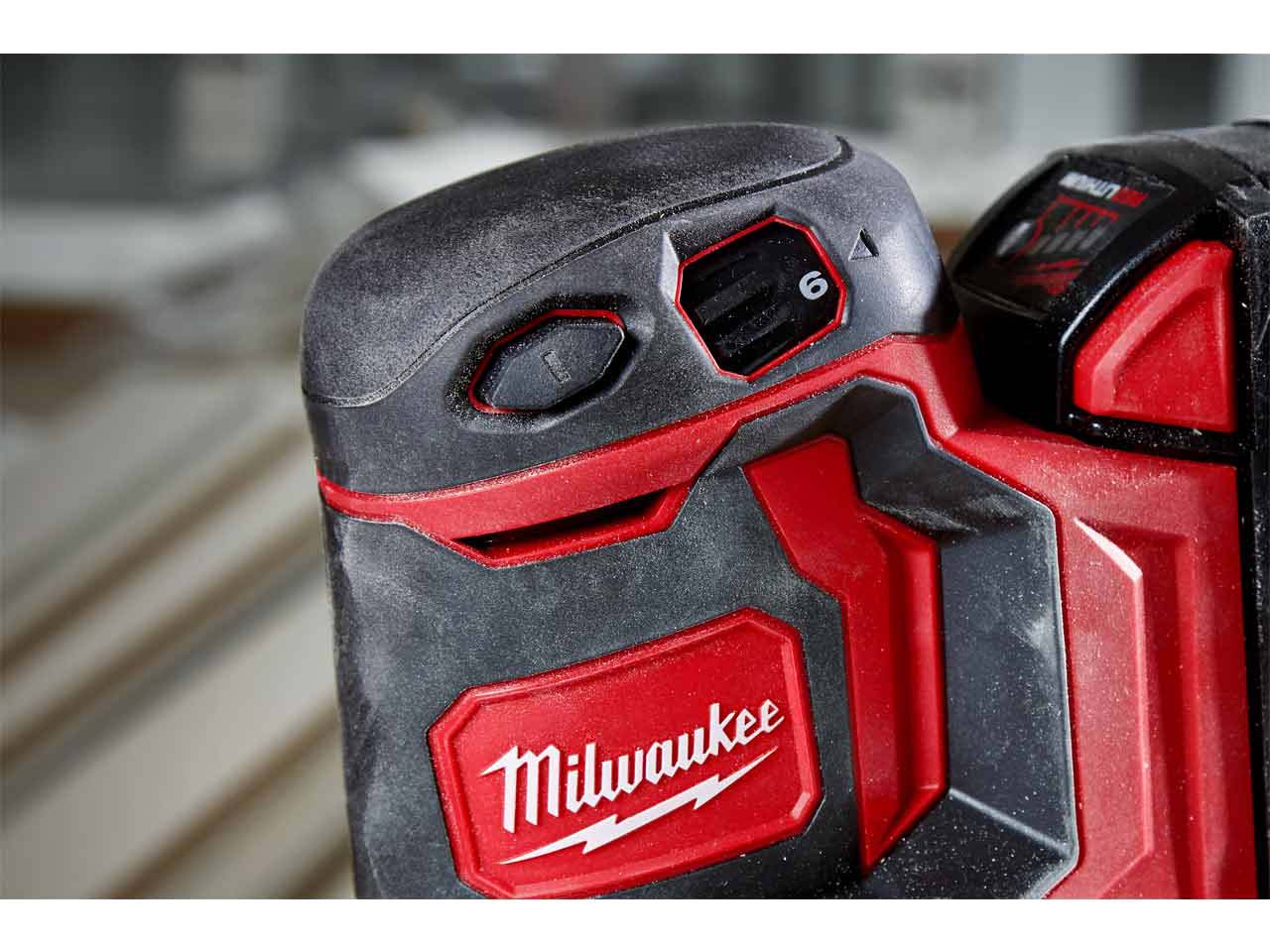 Milwaukee M18BOS125 0 18V 125mm Random Orbital Sander Bare Unit